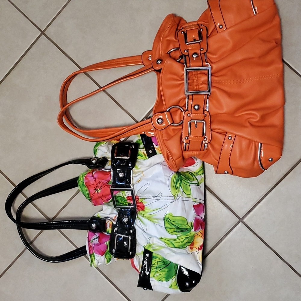 Wilson Leather Purse